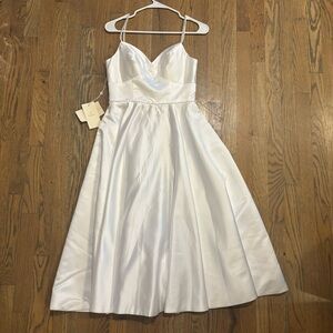 NWT Pearl Detail A-Line Tea Length Wedding Bridal Dress